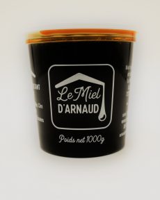 Le miel de sarrasin est le miel corsé par excellence.